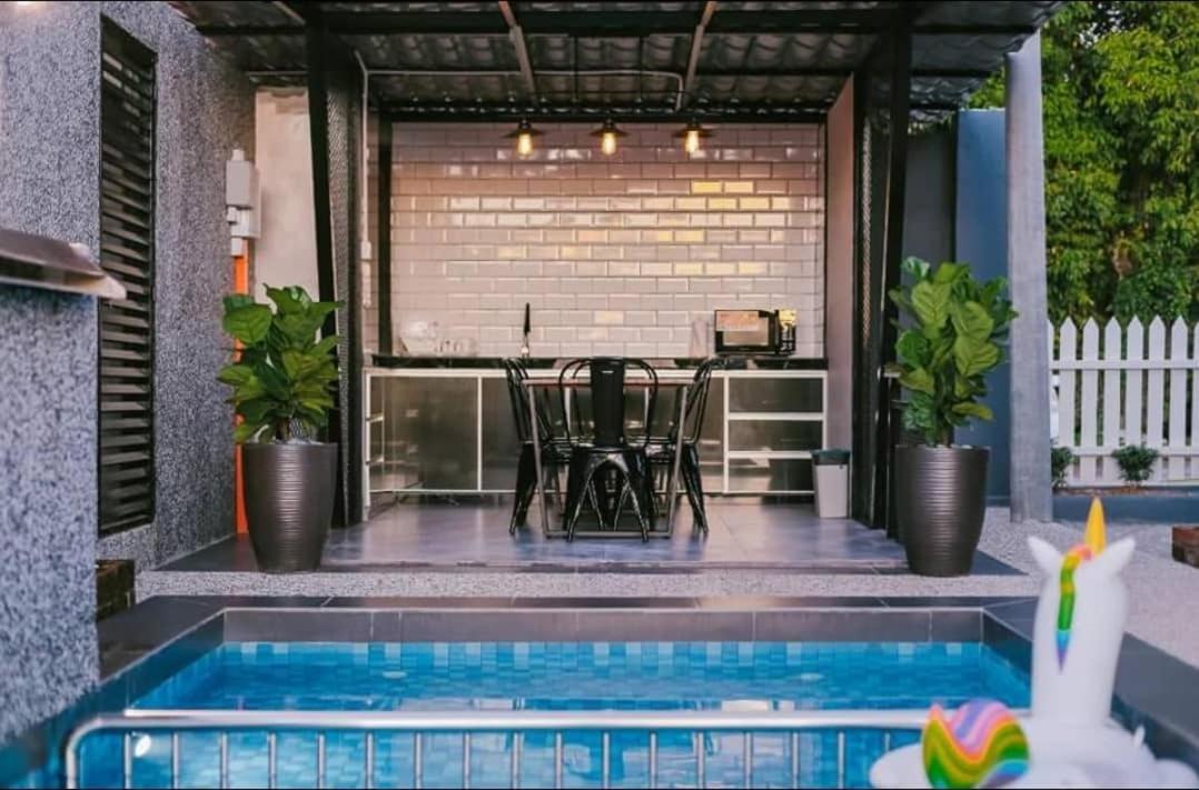 The Luxury Villa -Private Pool- Пантай Ченанг Екстериор снимка